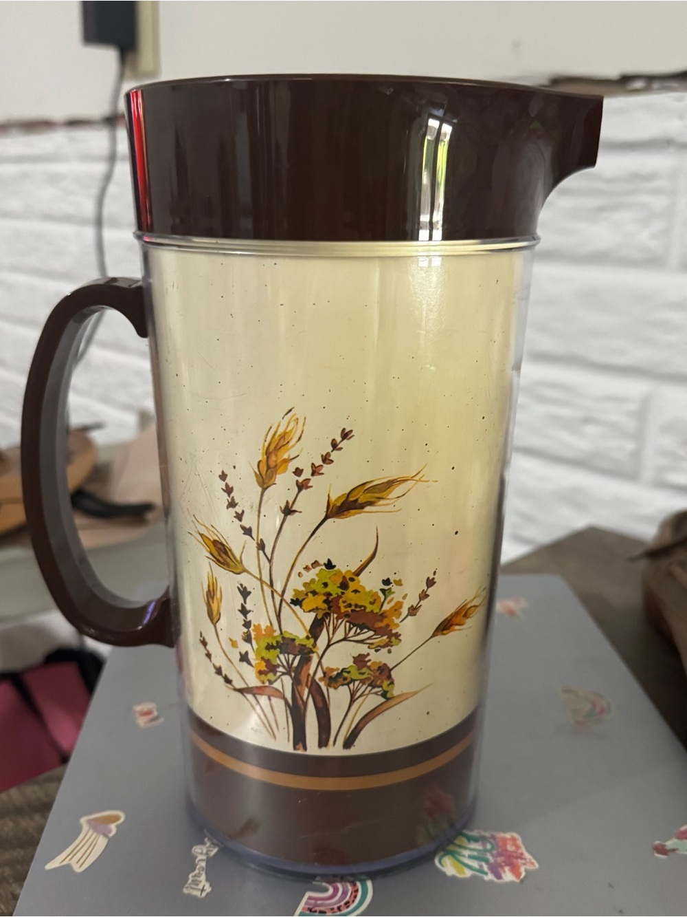 Vintage Thermo Serv Wheat Plastic Insulated Pitcher Brown Tea